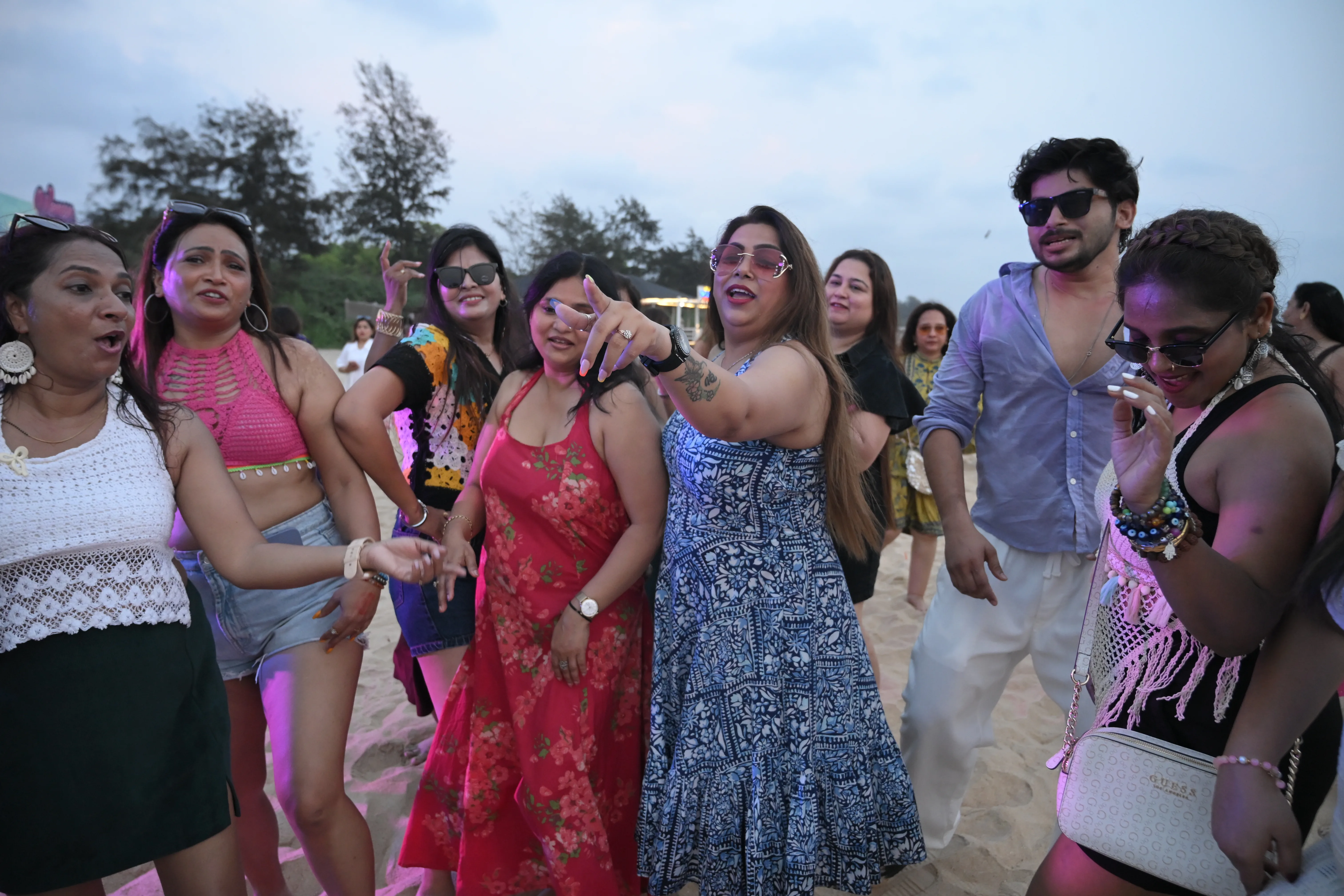 Beach Get-Together & Fun Games – Bond over sand, sunsets, and super-fun activities